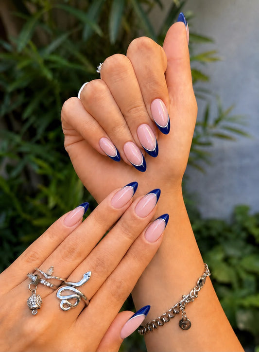French Tip With silver stone