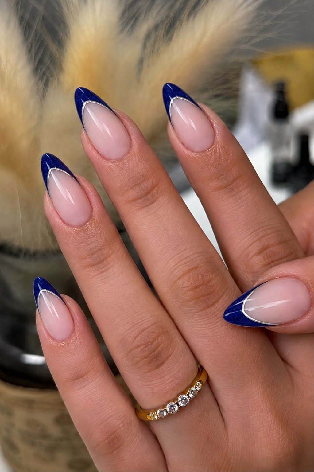 French Tip With silver stone