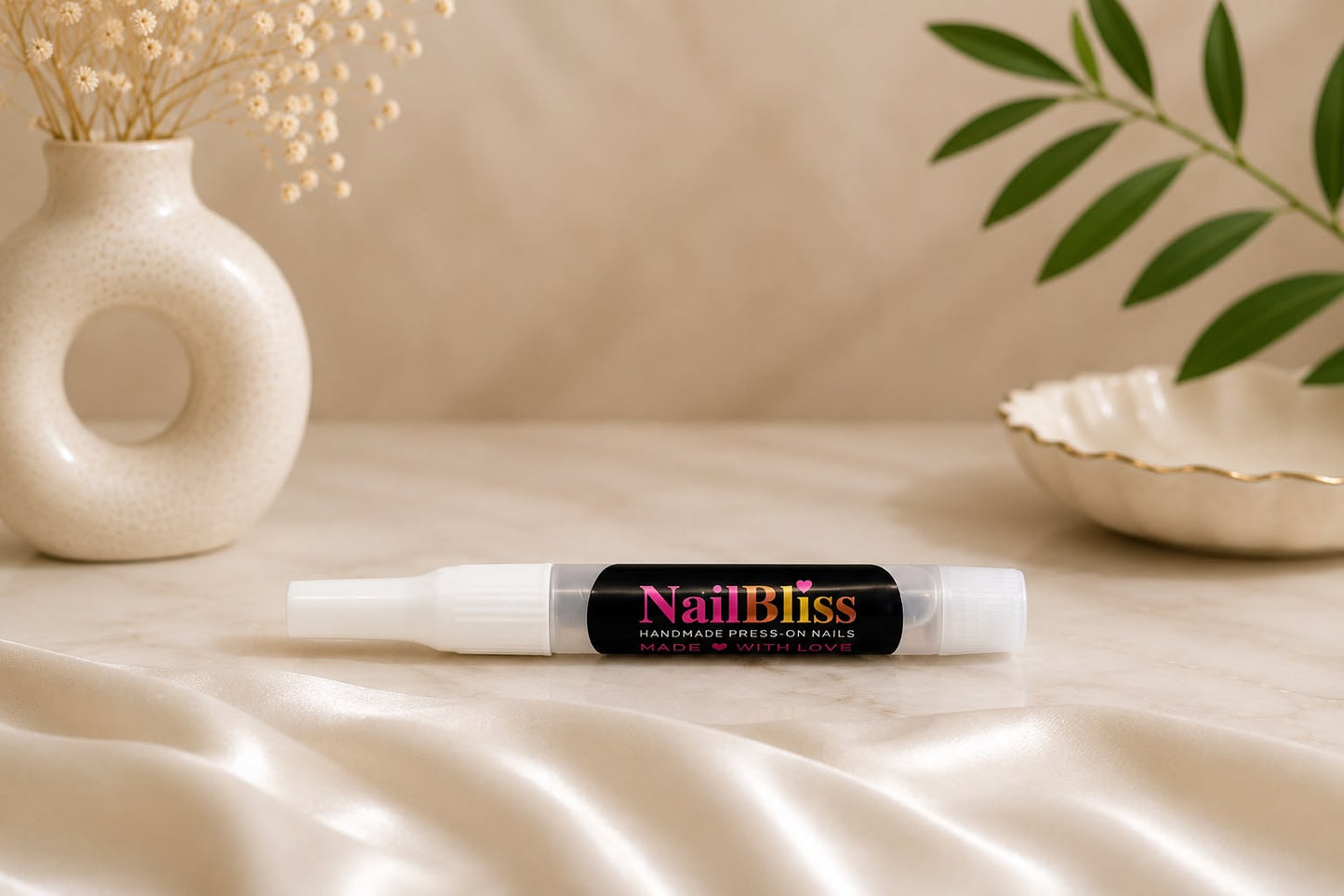 Nail Glue