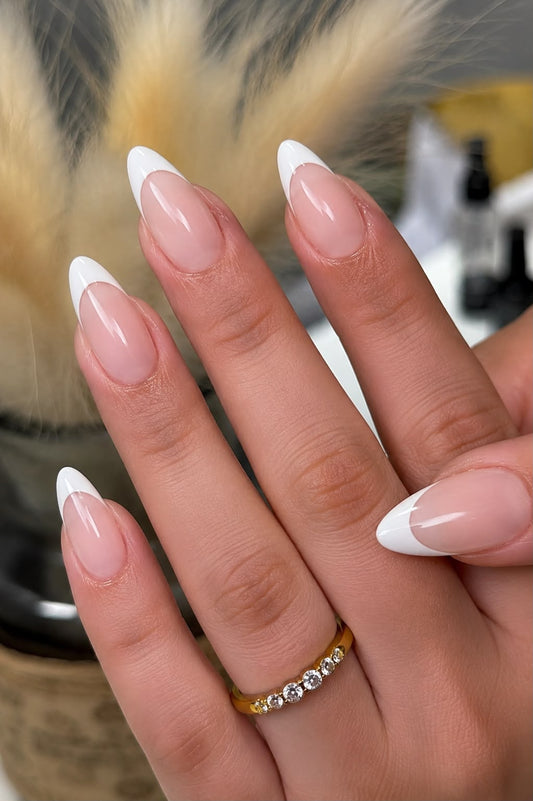French Tip with offwhite